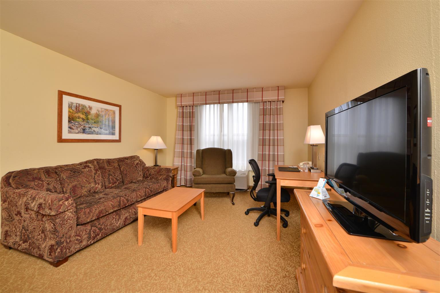 Duluth Inn & Suites Near Spirit Mountain Exteriör bild